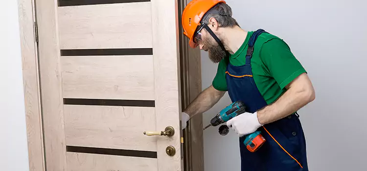 Replace Internal Door Handle with Lock Port Charlotte