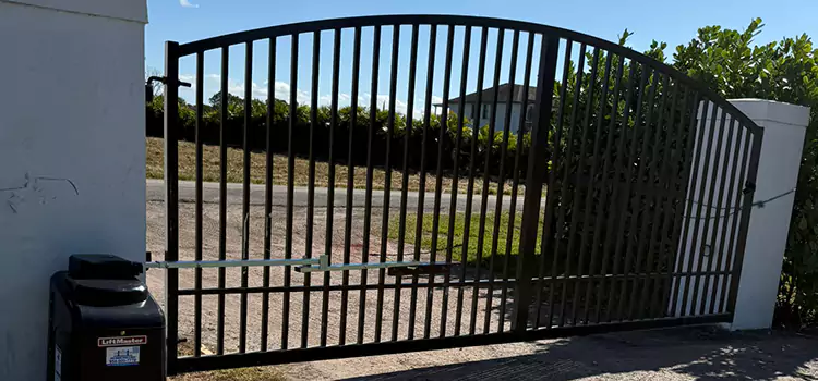 Driveway Fence Repair Port Charlotte
